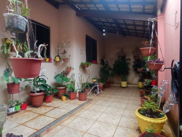#371 - Casa Geminada para Venda em Ribeirão das Neves - MG