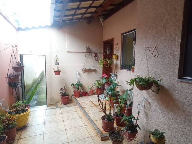 Casa Geminada para Venda em Ribeirão das Neves - 4