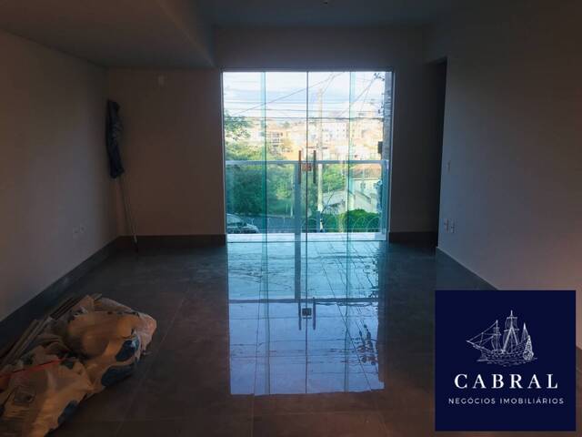 #390 - Casa Geminada para Venda em Contagem - MG