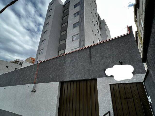 #403 - Apartamento para Venda em Contagem - MG