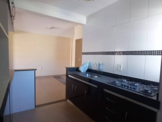 Casa para Venda em Contagem - 4