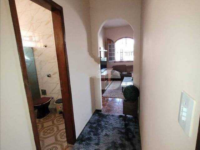 Casa para Venda em Contagem - 4