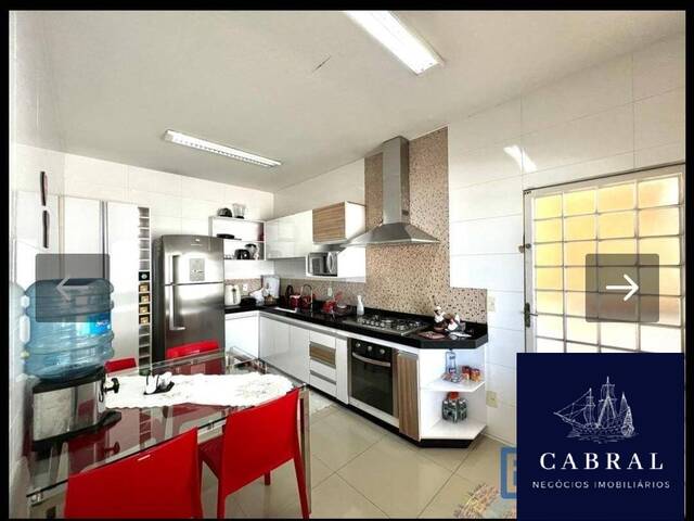 Casa para Venda em Contagem - 5