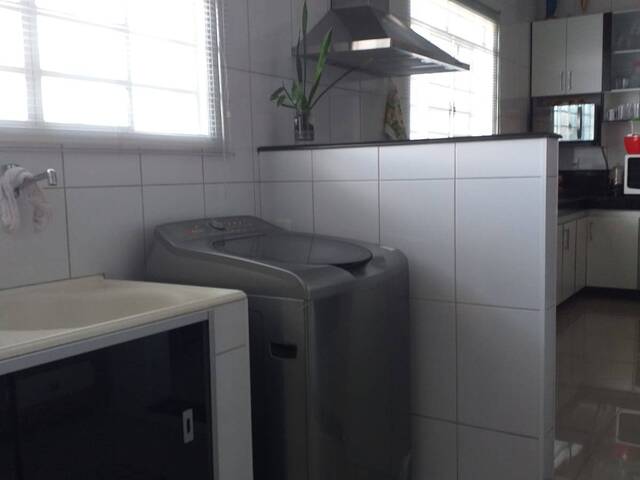 Casa para Venda em Contagem - 4