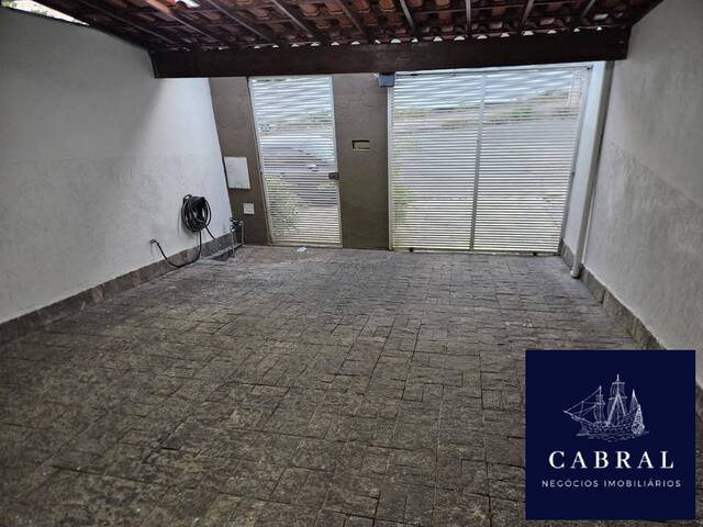 #493 - Casa Geminada para Venda em Contagem - MG