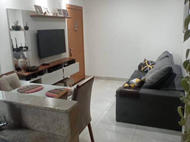 #503 - Apartamento para Venda em Contagem - MG