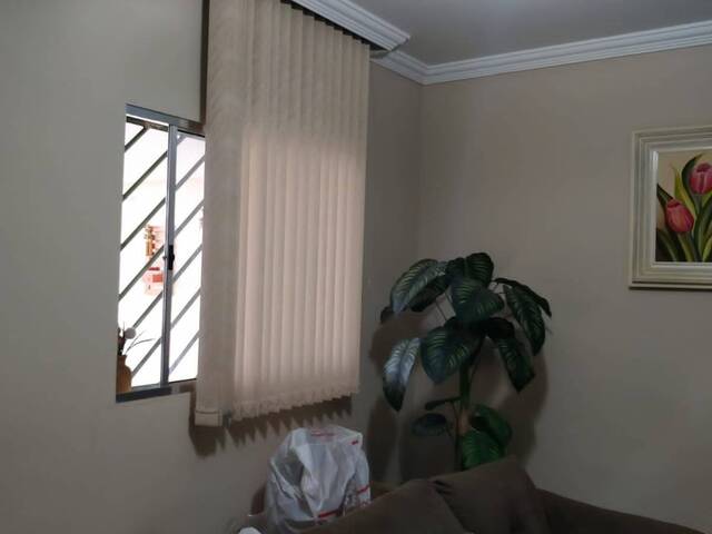 #522 - Casa Geminada para Venda em Contagem - MG