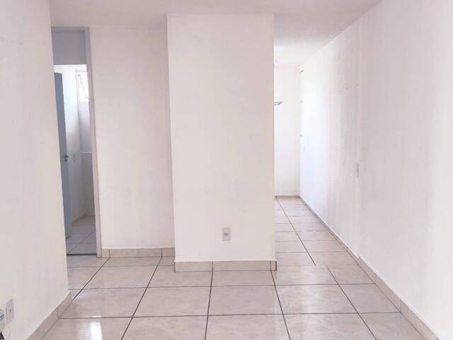#526 - Apartamento para Venda em Contagem - MG