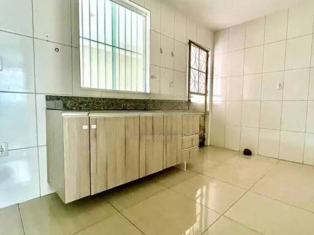 #537 - Apartamento para Venda em Contagem - MG