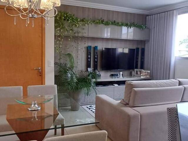 #547 - Apartamento para Venda em Contagem - MG
