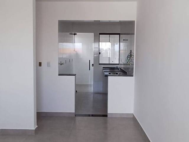 #559 - Casa para Venda em Contagem - MG