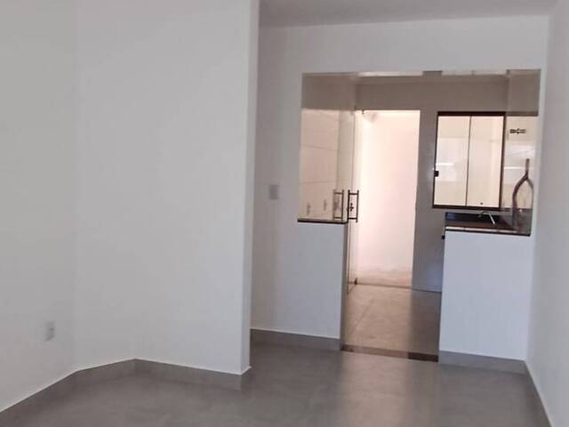 #559 - Casa para Venda em Contagem - MG