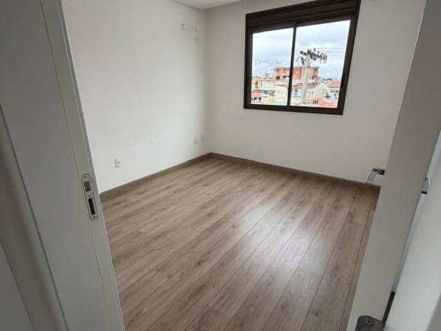 Apartamento para Venda em Contagem - 4