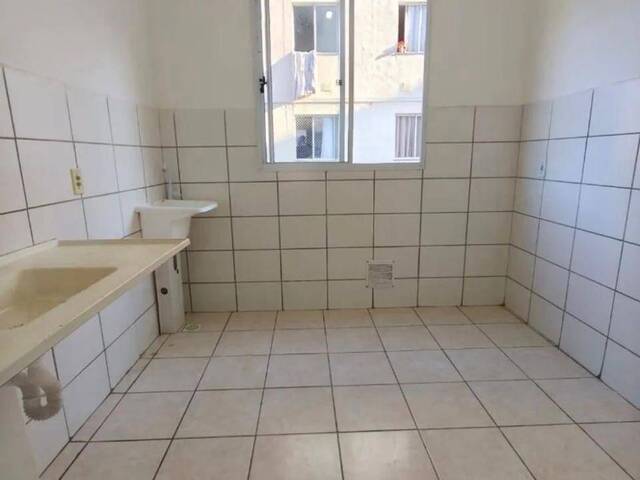 Apartamento para Venda em Contagem - 4