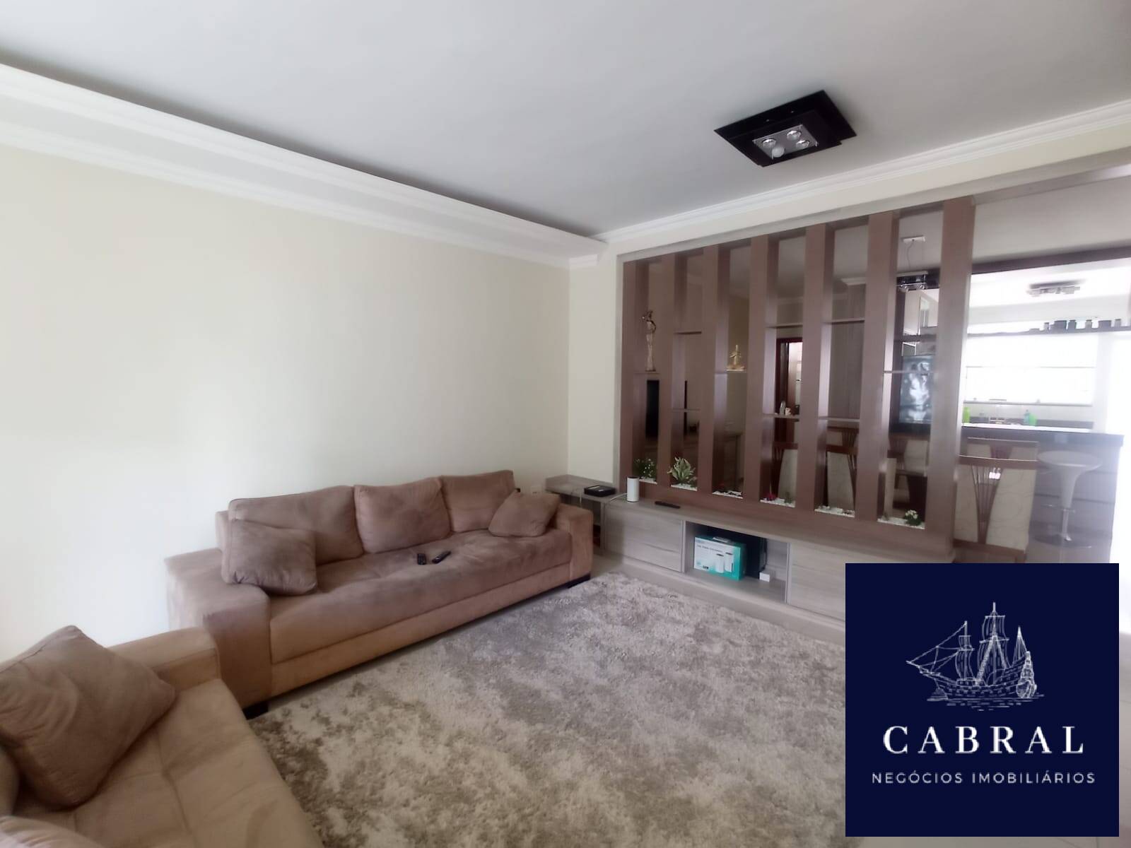 Casa à venda com 3 quartos, 240m² - Foto 32