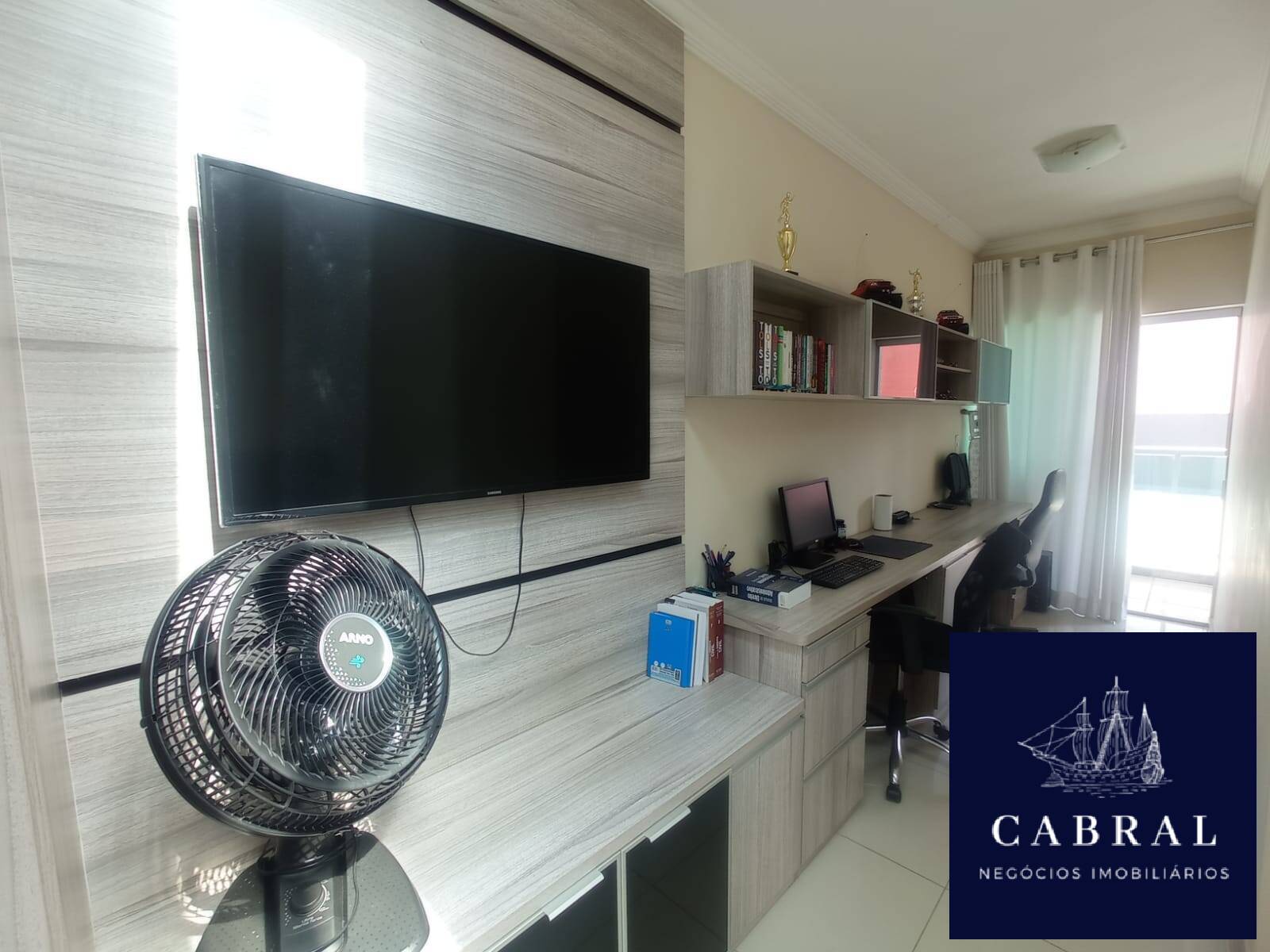 Casa à venda com 3 quartos, 240m² - Foto 47