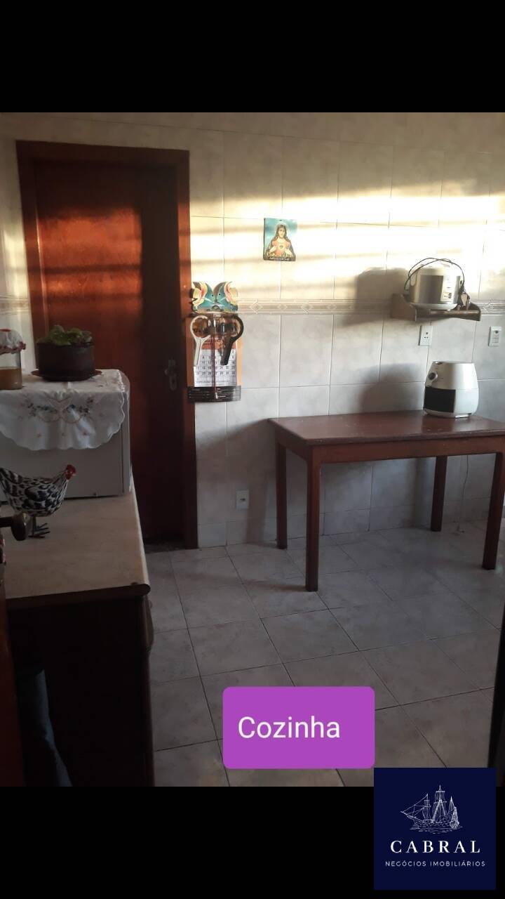 Casa à venda com 5 quartos, 364m² - Foto 13
