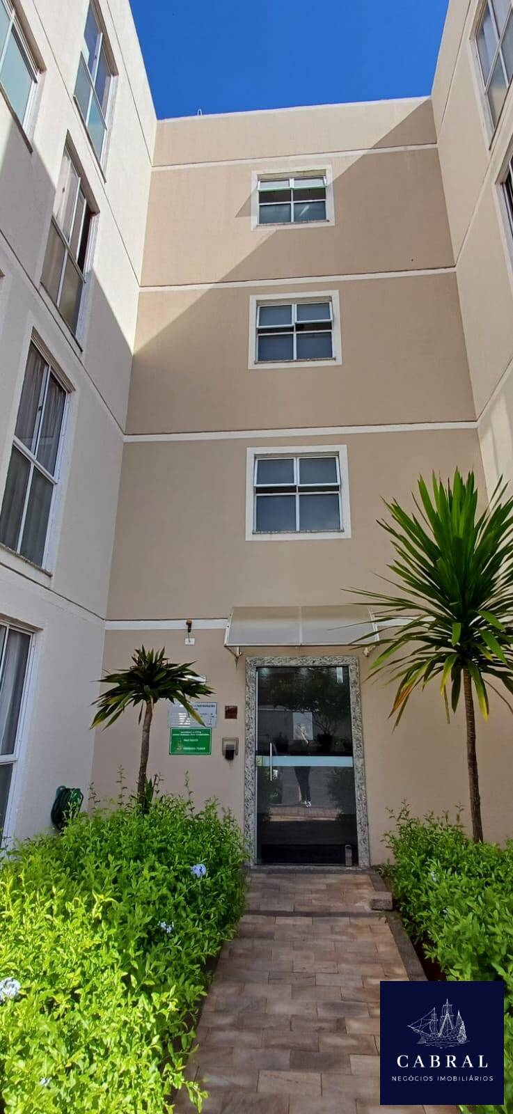 Apartamento para alugar com 2 quartos, 44m² - Foto 9