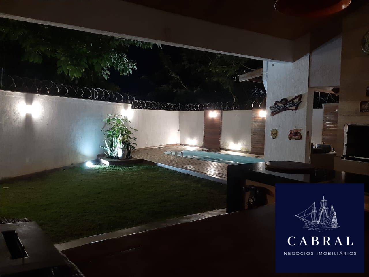 Casa à venda com 4 quartos, 195m² - Foto 5