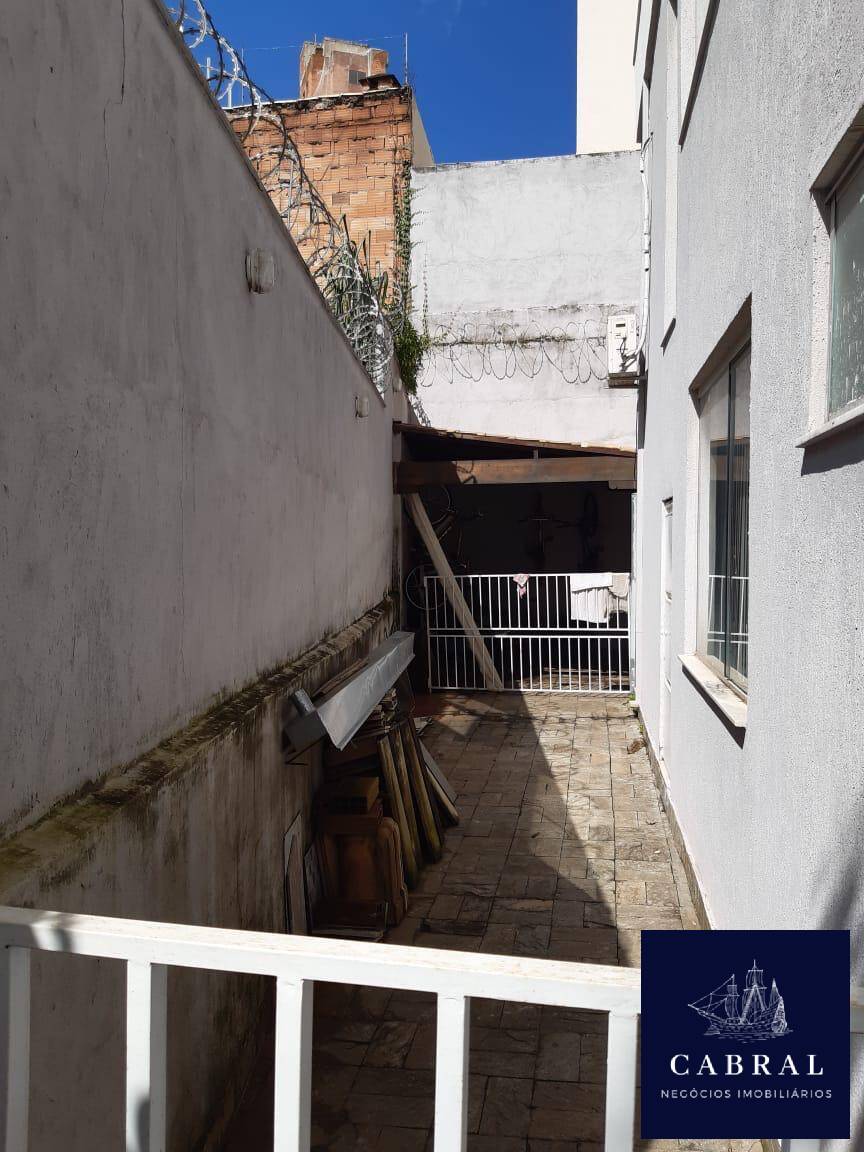 Casa à venda com 4 quartos, 195m² - Foto 15