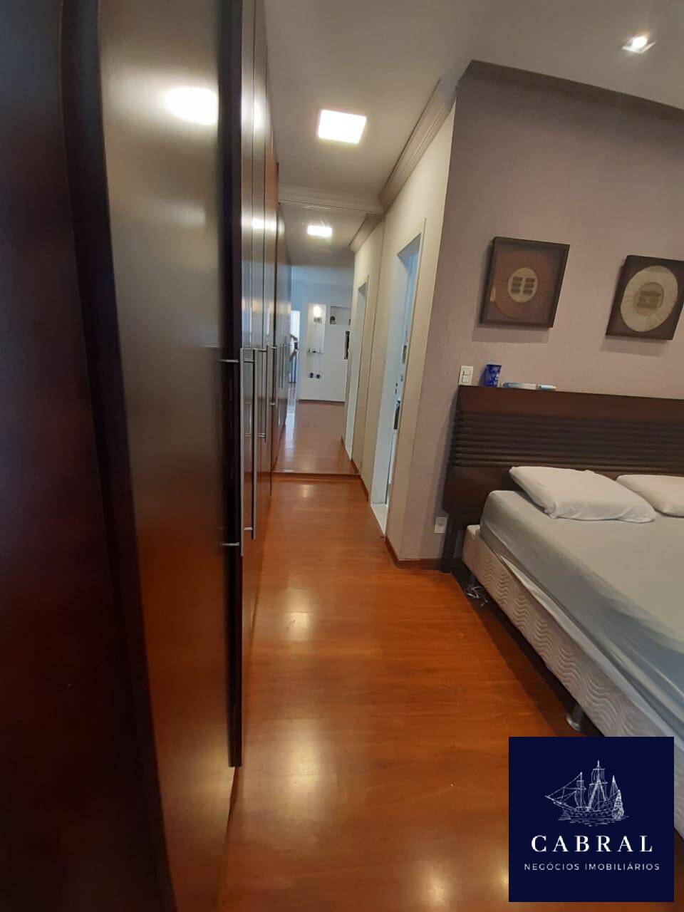 Casa à venda com 4 quartos, 195m² - Foto 25