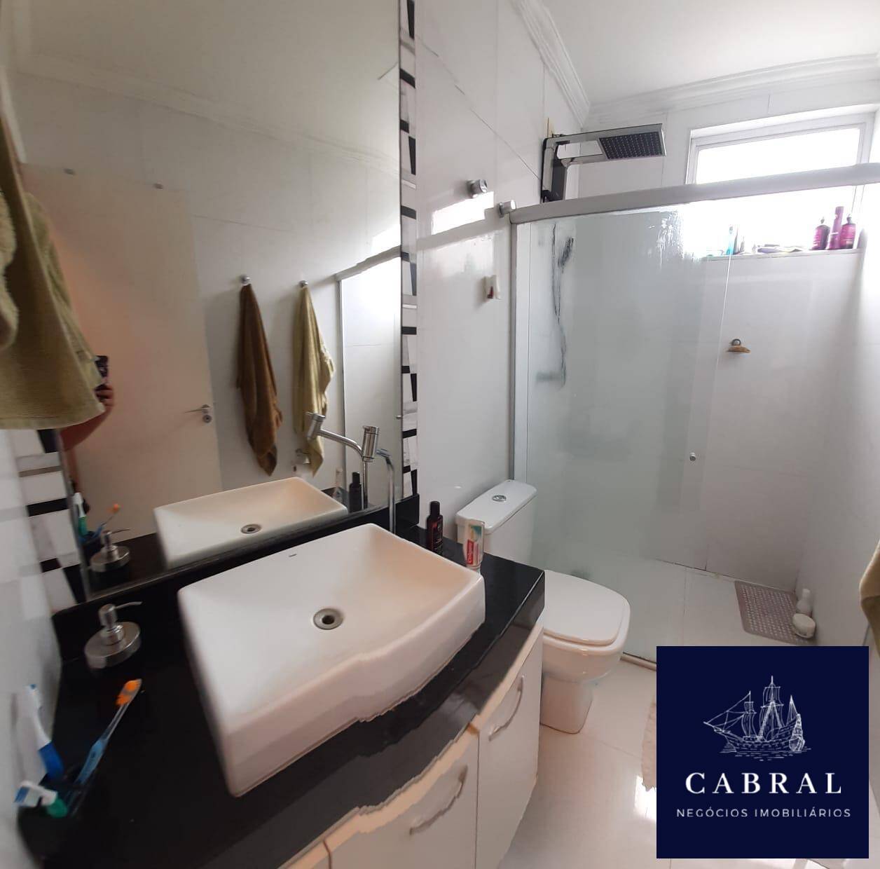 Casa à venda com 4 quartos, 195m² - Foto 29