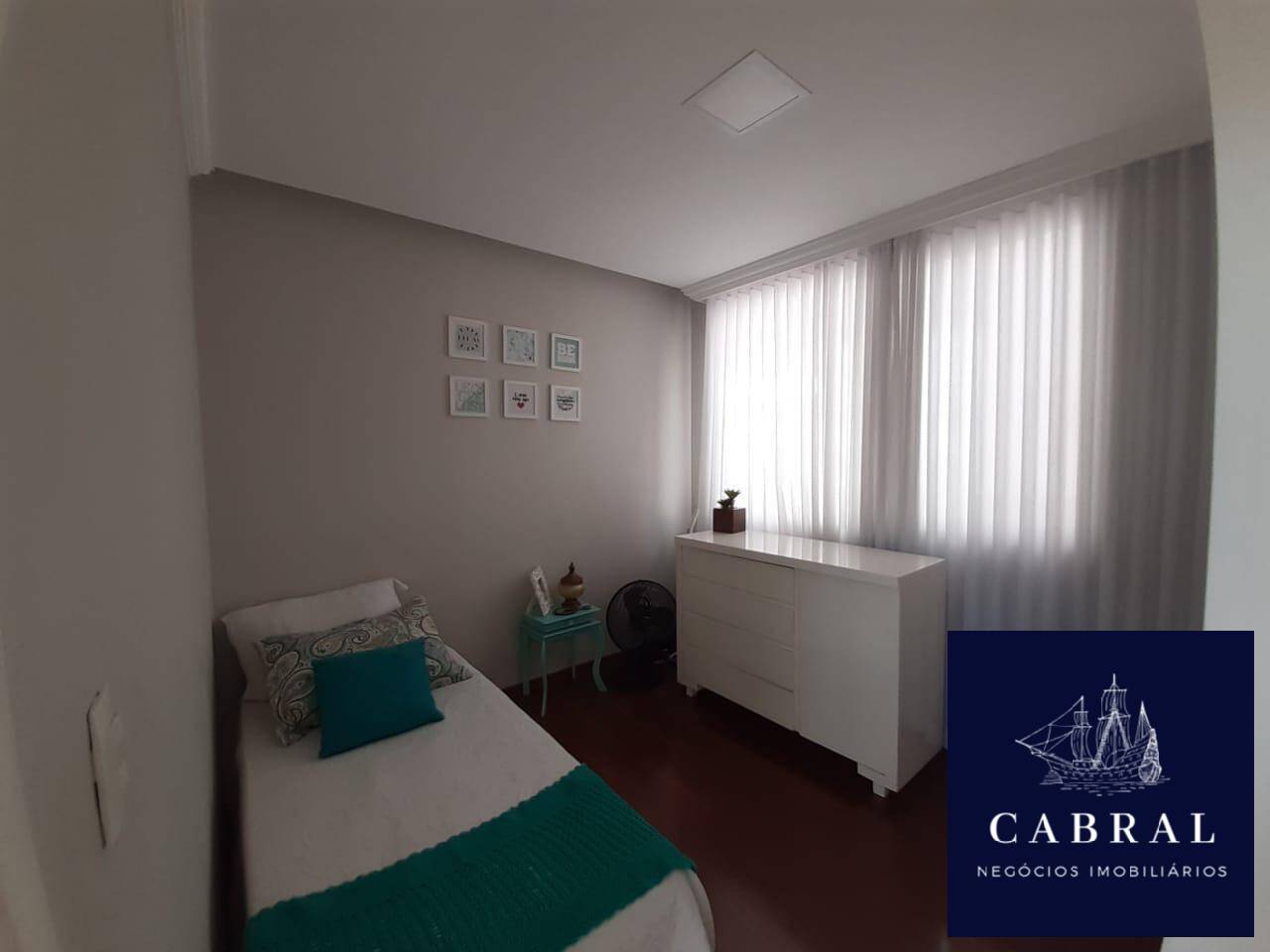 Casa à venda com 4 quartos, 195m² - Foto 33