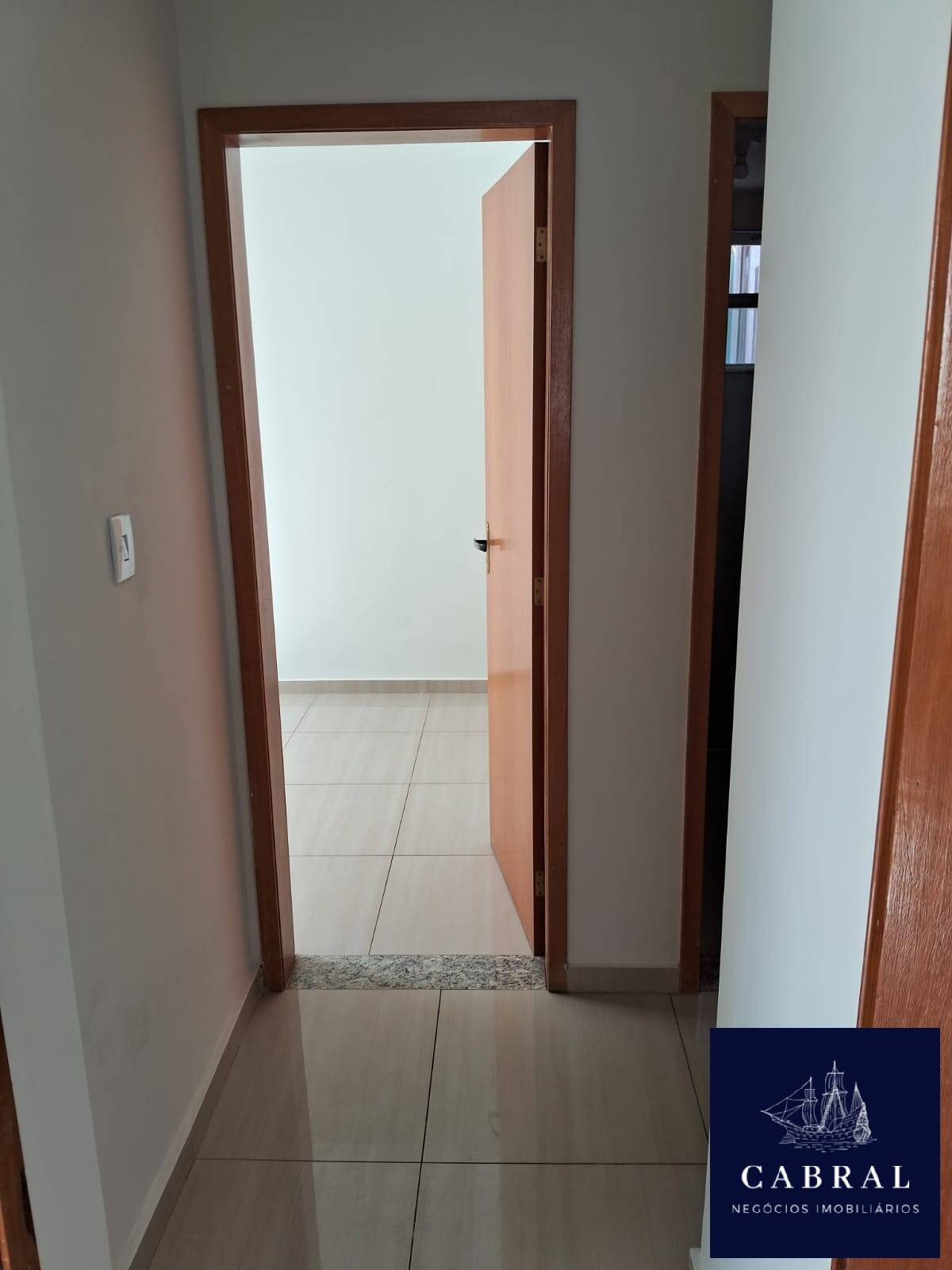 Apartamento à venda com 3 quartos, 18m² - Foto 6