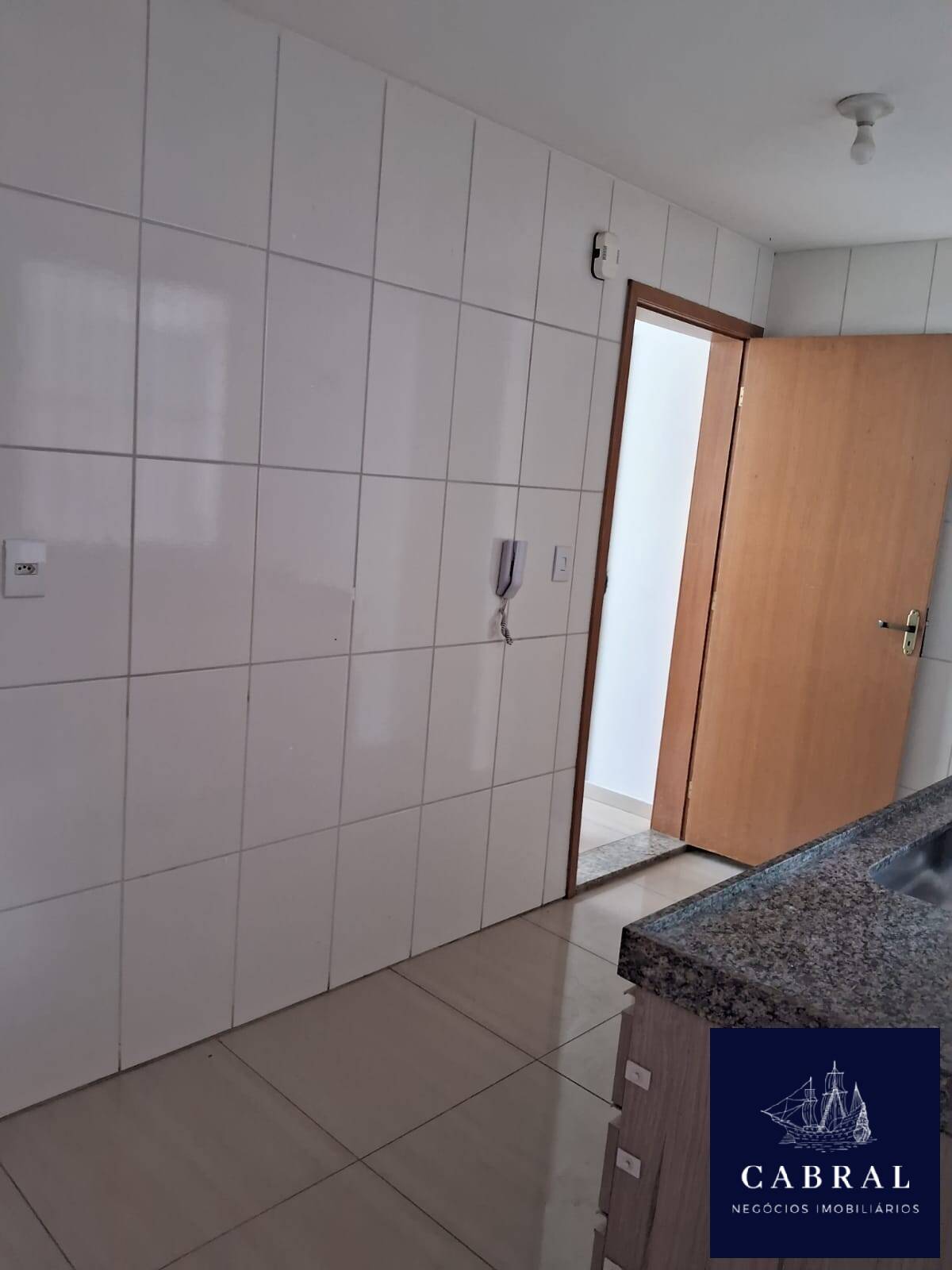Apartamento à venda com 3 quartos, 18m² - Foto 5