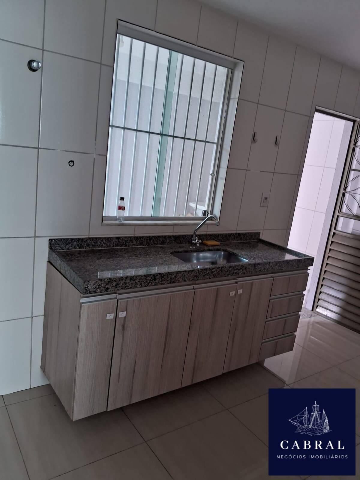 Apartamento à venda com 3 quartos, 18m² - Foto 12
