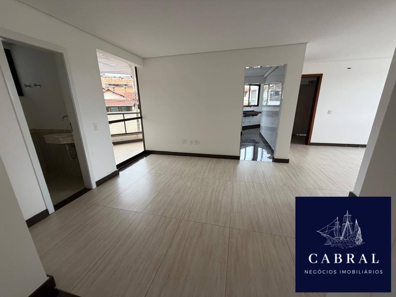 Apartamento, 3 quartos, 120 m² - Foto 2